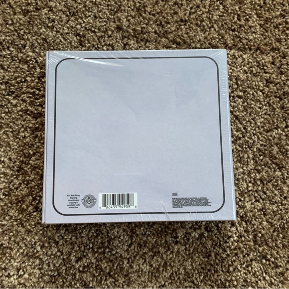 Ariana Grande Positions Deluxe CD Box Set - Picture 4 of 10